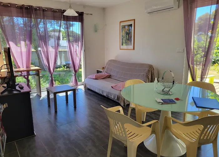 Villa Sunagde, Climatisee, Proche Plage Et Commerces
